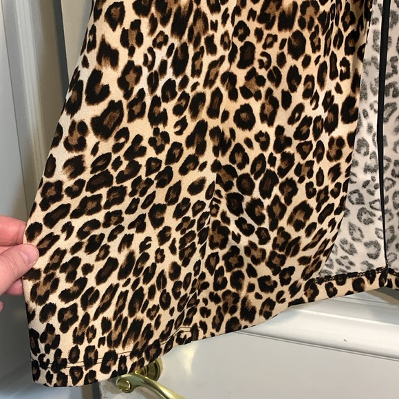 Ricki’s Leopard Blazer - Picture 9 of 11